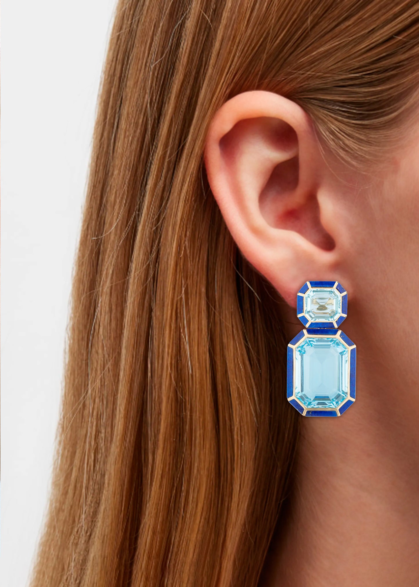 Yellow gold-Blue Topaz with Lapis