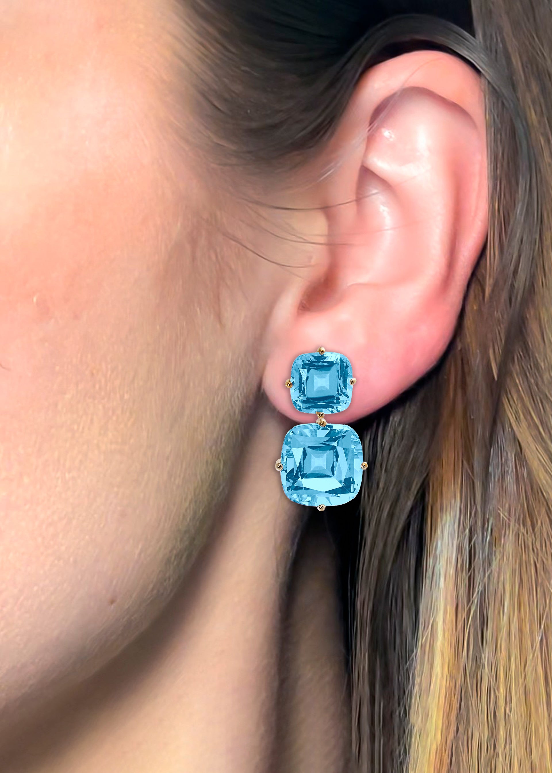 Yellow gold-Blue Topaz