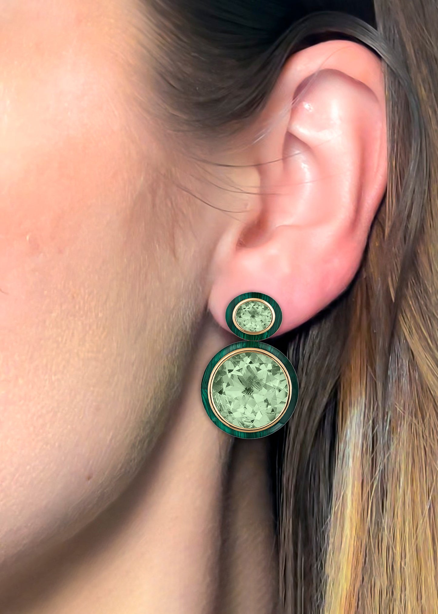 Prasiolite with Malachite