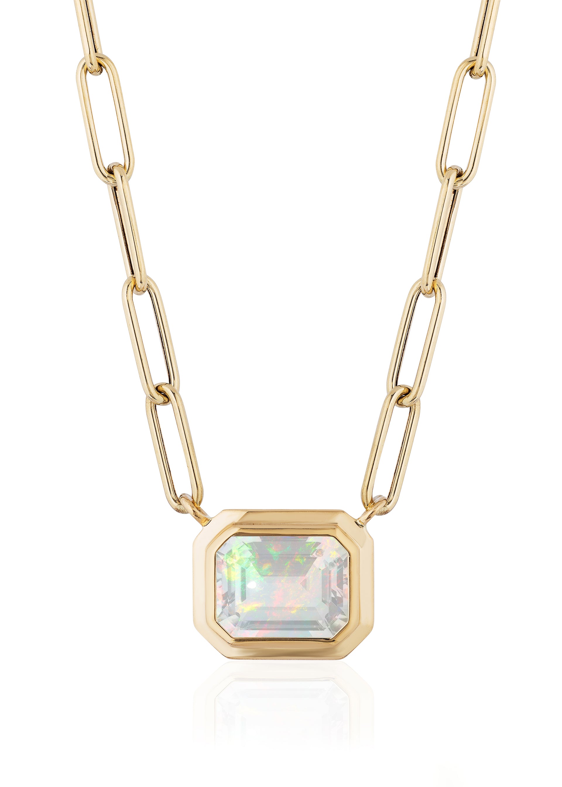 Yellow gold-Opal