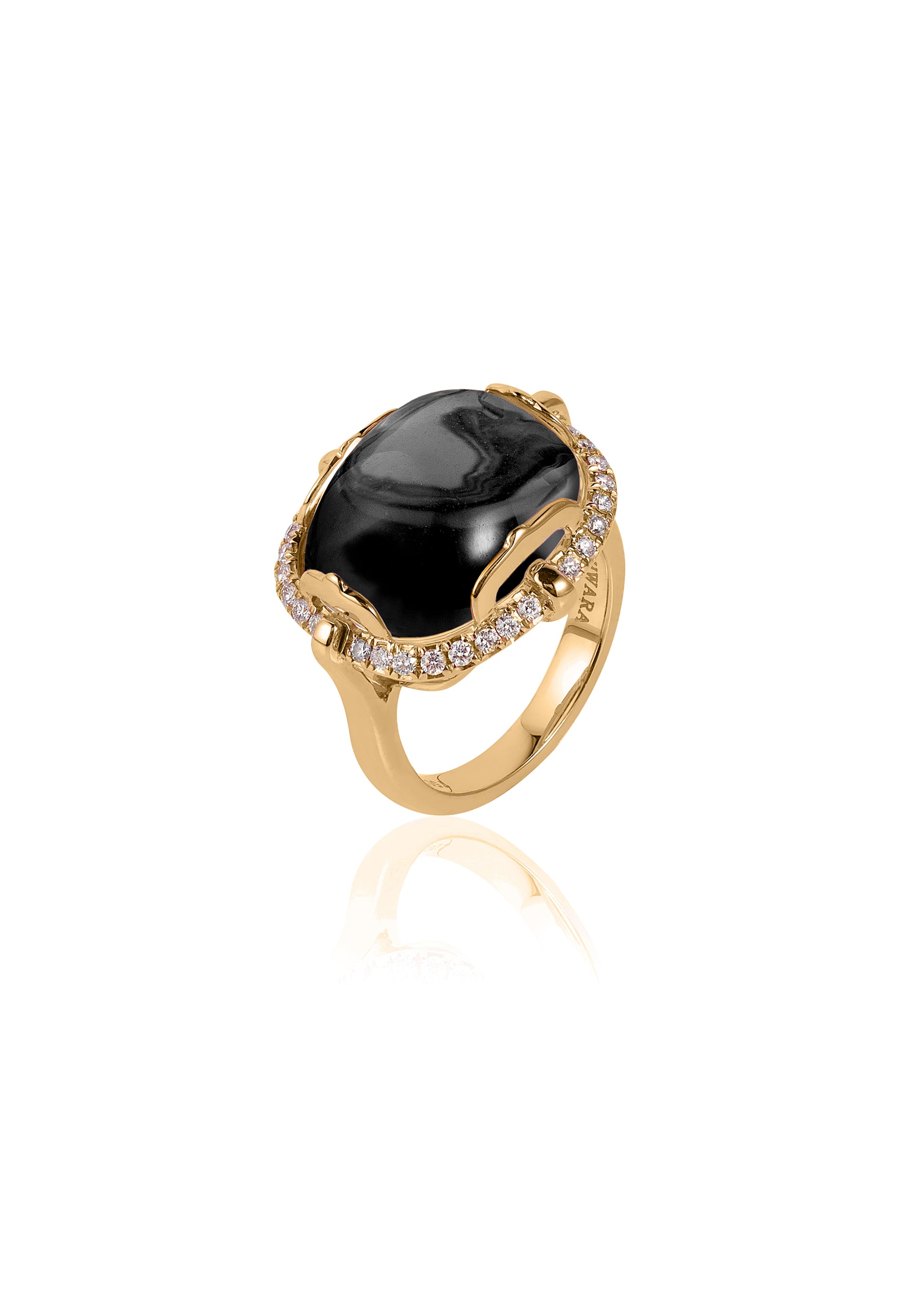 Yellow gold-Onyx