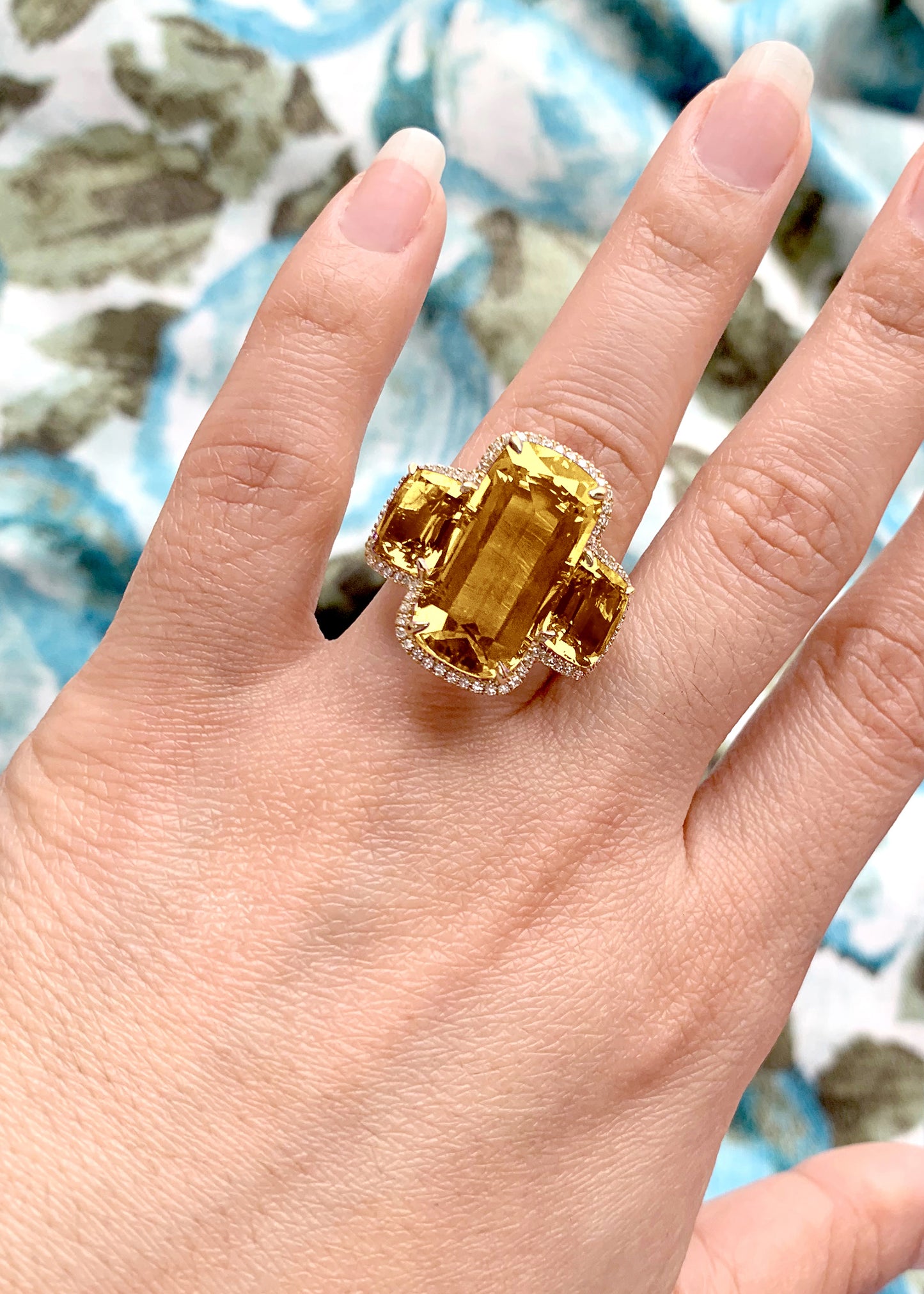 Yellow gold-Citrine