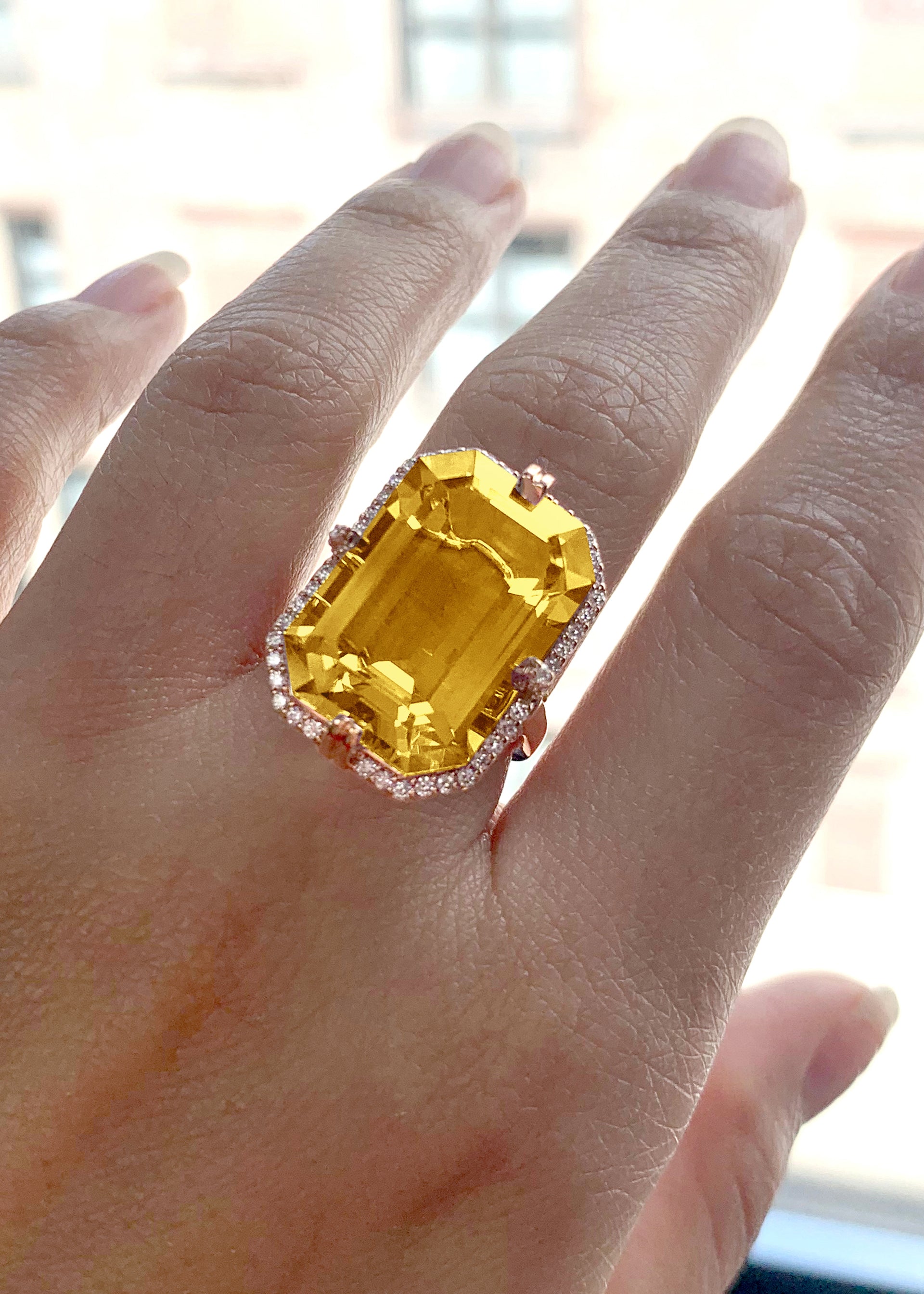 Yellow gold-Citrine