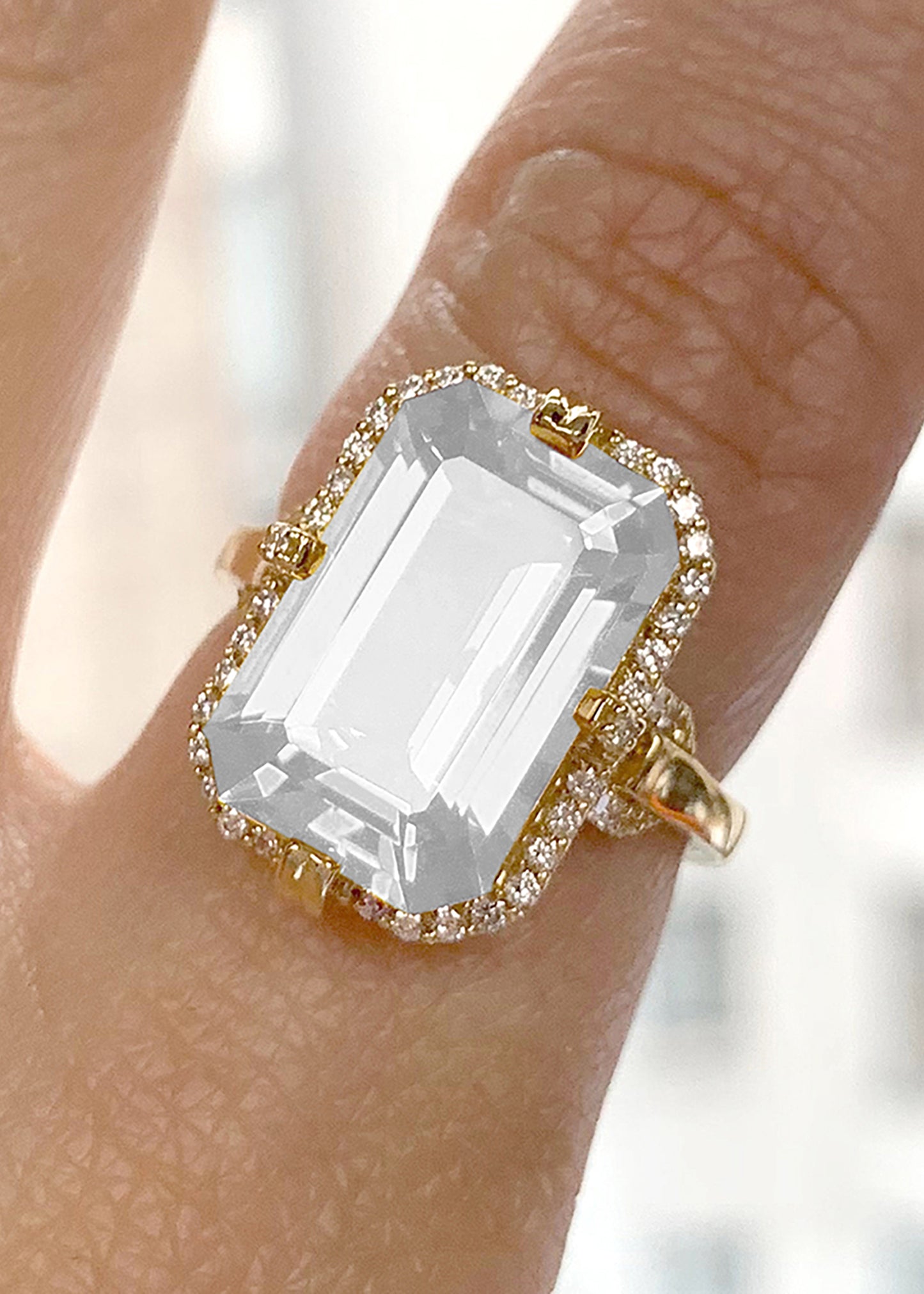 Yellow gold-Moon Quartz