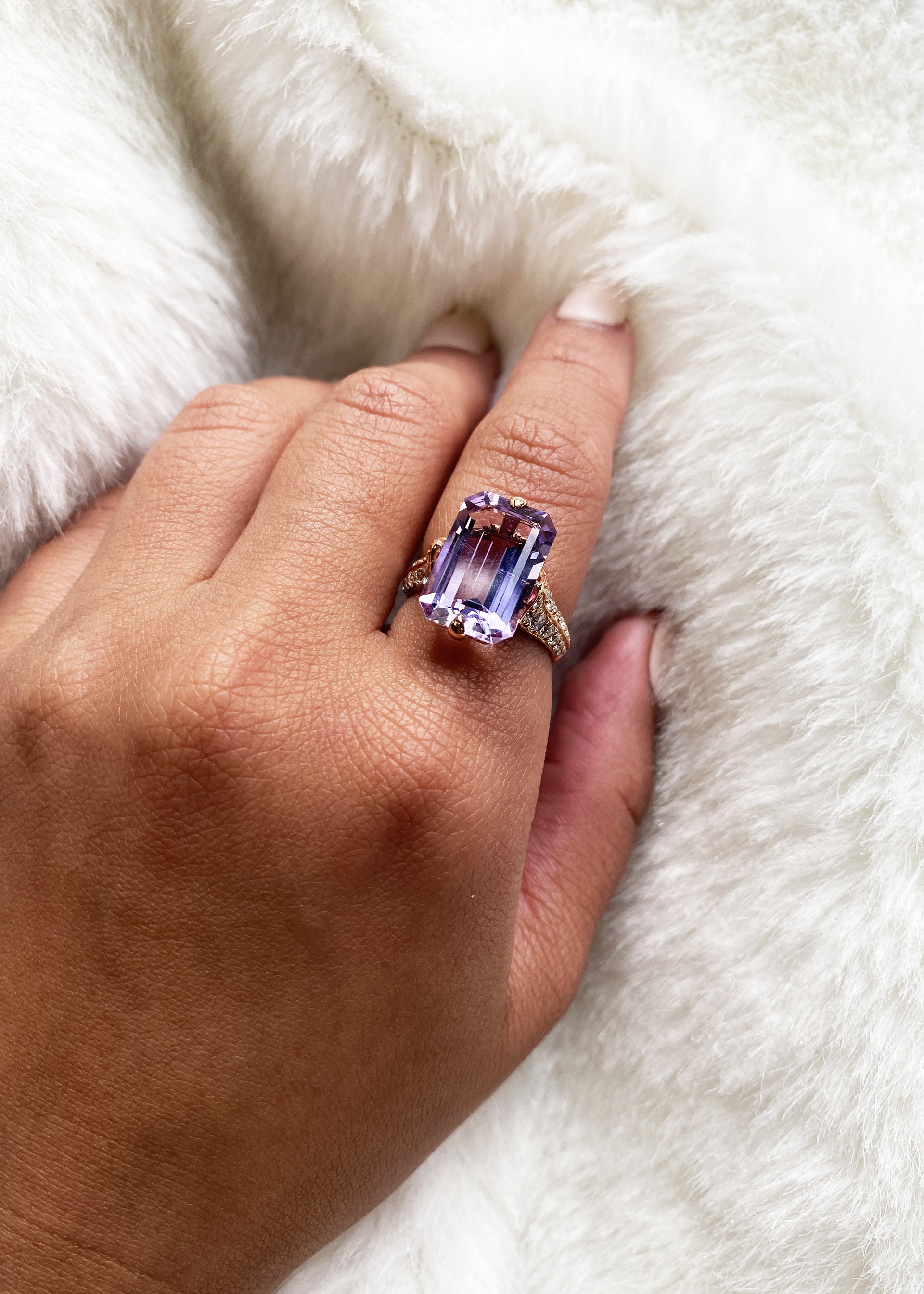 Rose gold-Lavender Amethyst with Diamond