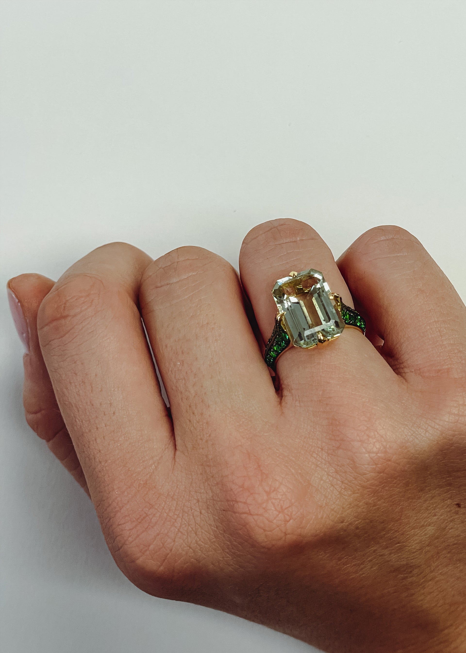 Yellow gold-Prasiolite with Tsavorite