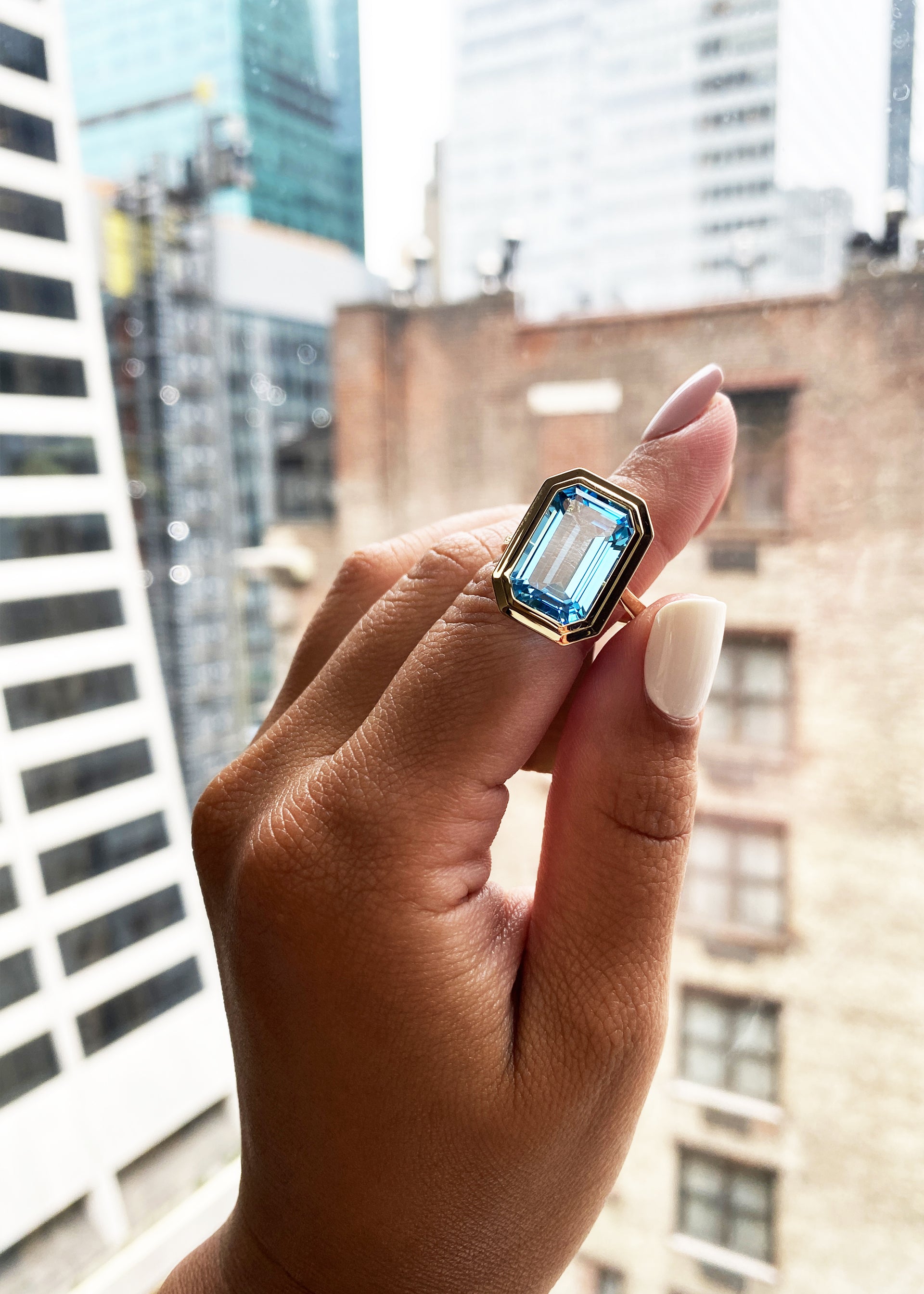 Yellow gold-Blue Topaz