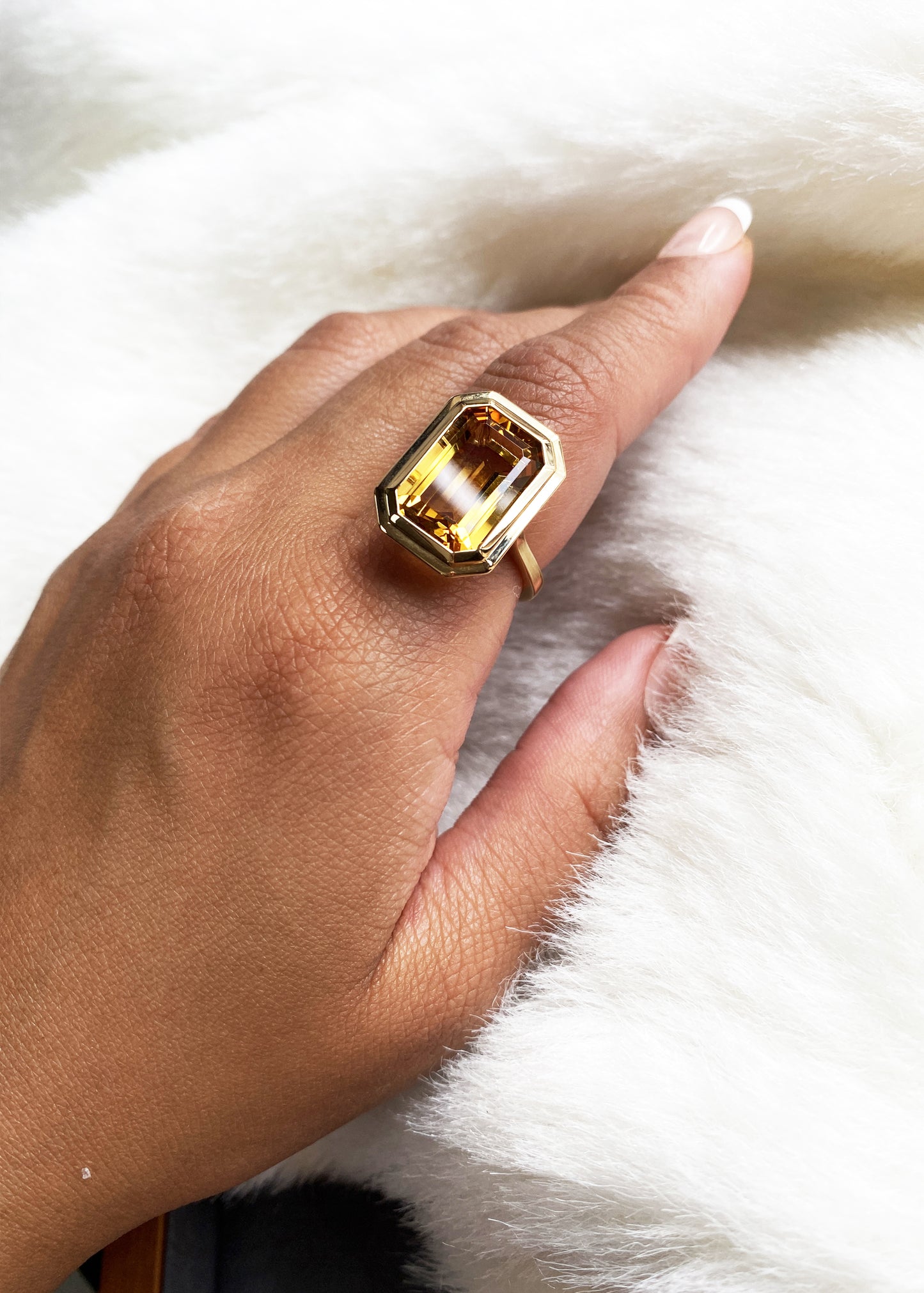 Yellow gold-Citrine