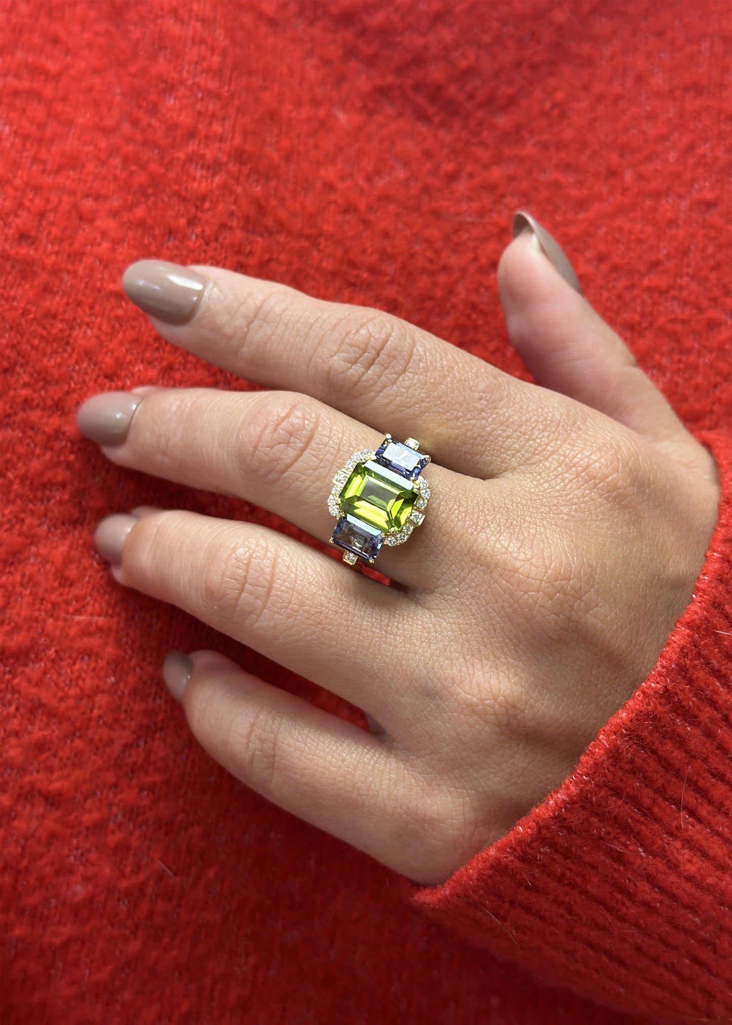Peridot with Iolite