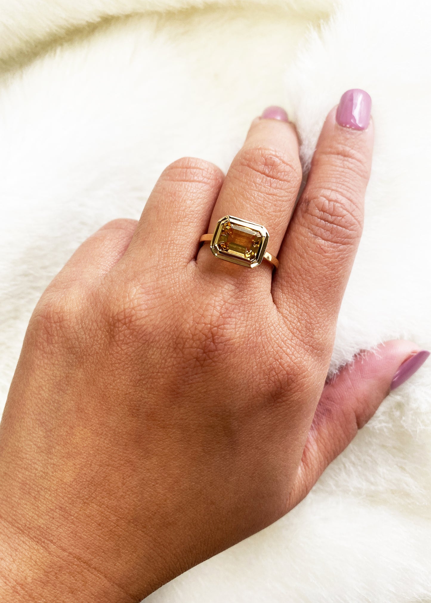 Yellow gold-Citrine