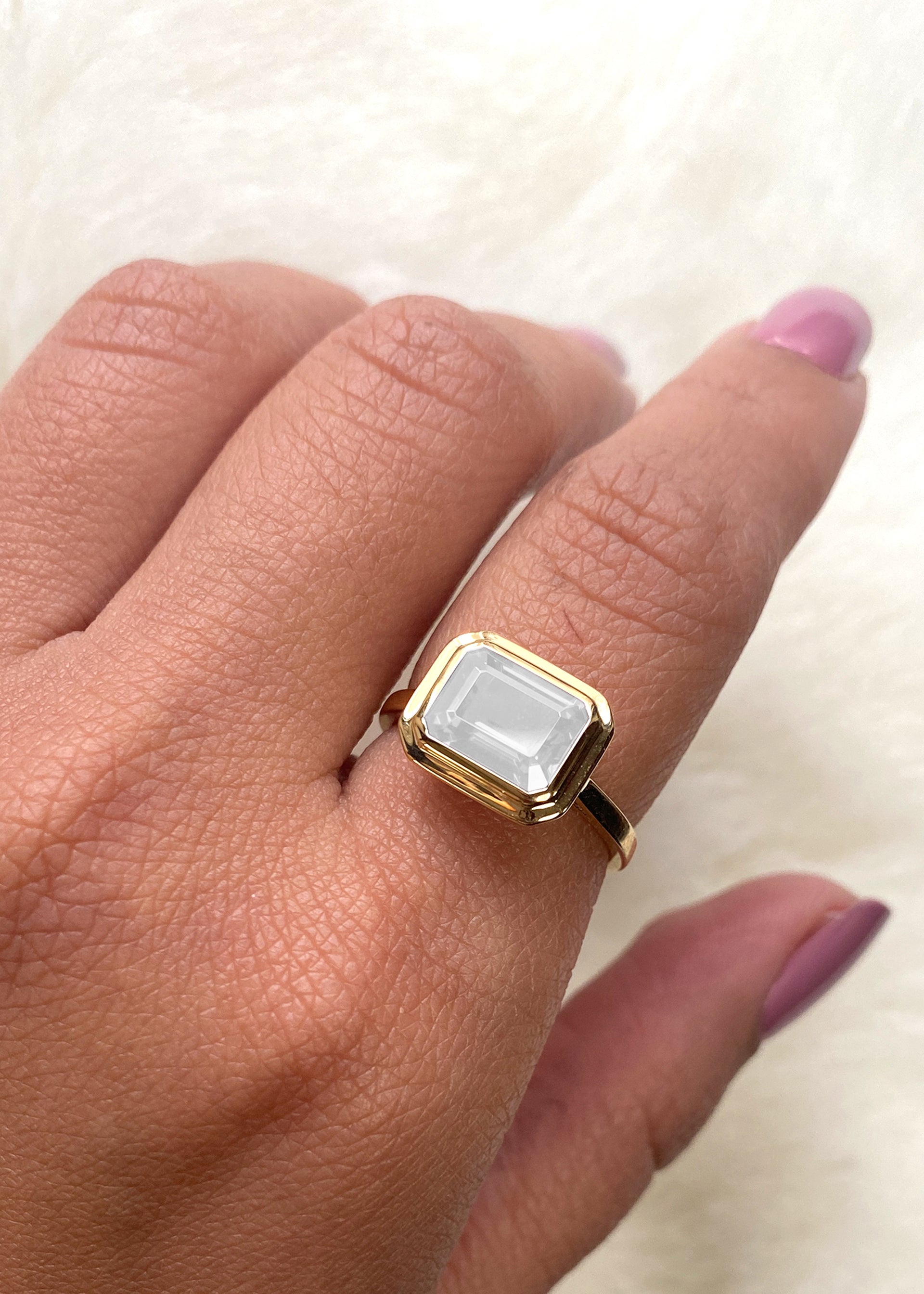 Yellow gold-Moon Quartz