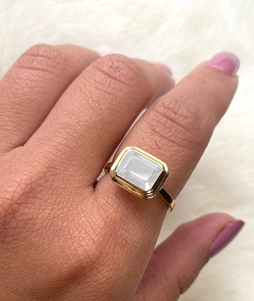 Yellow gold-Moon Quartz