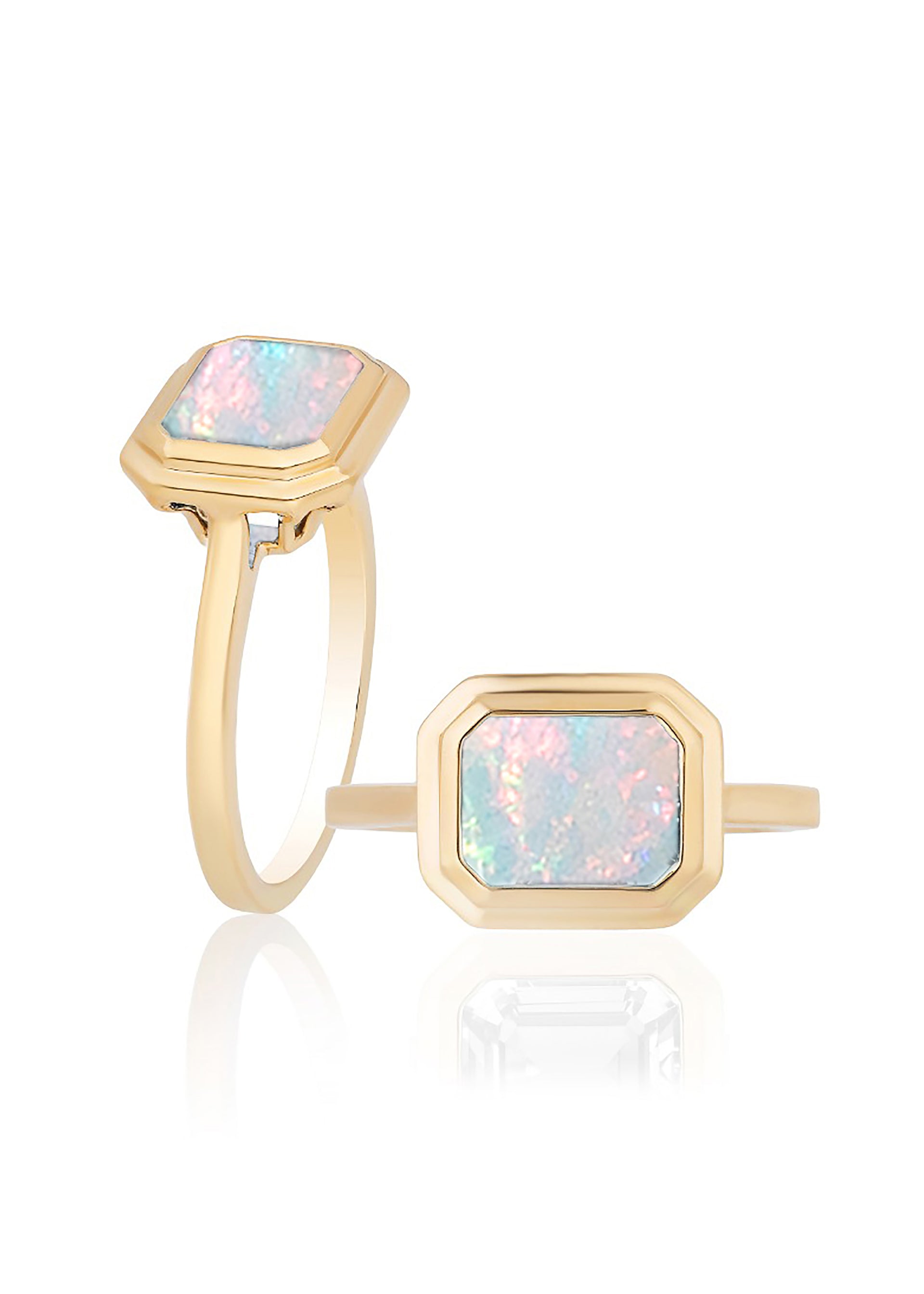 Yellow gold-Opal
