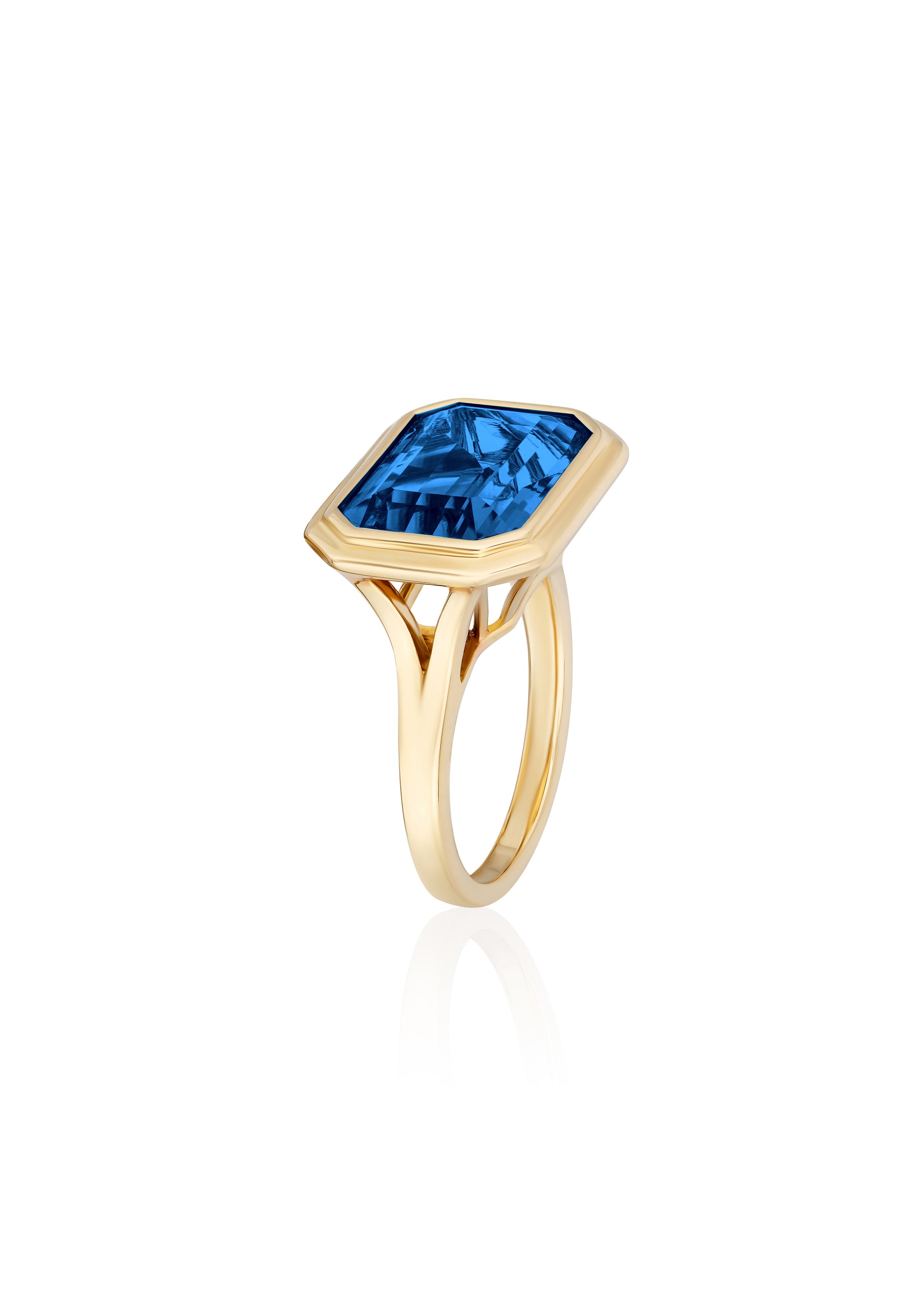 Yellow gold-London Blue Topaz