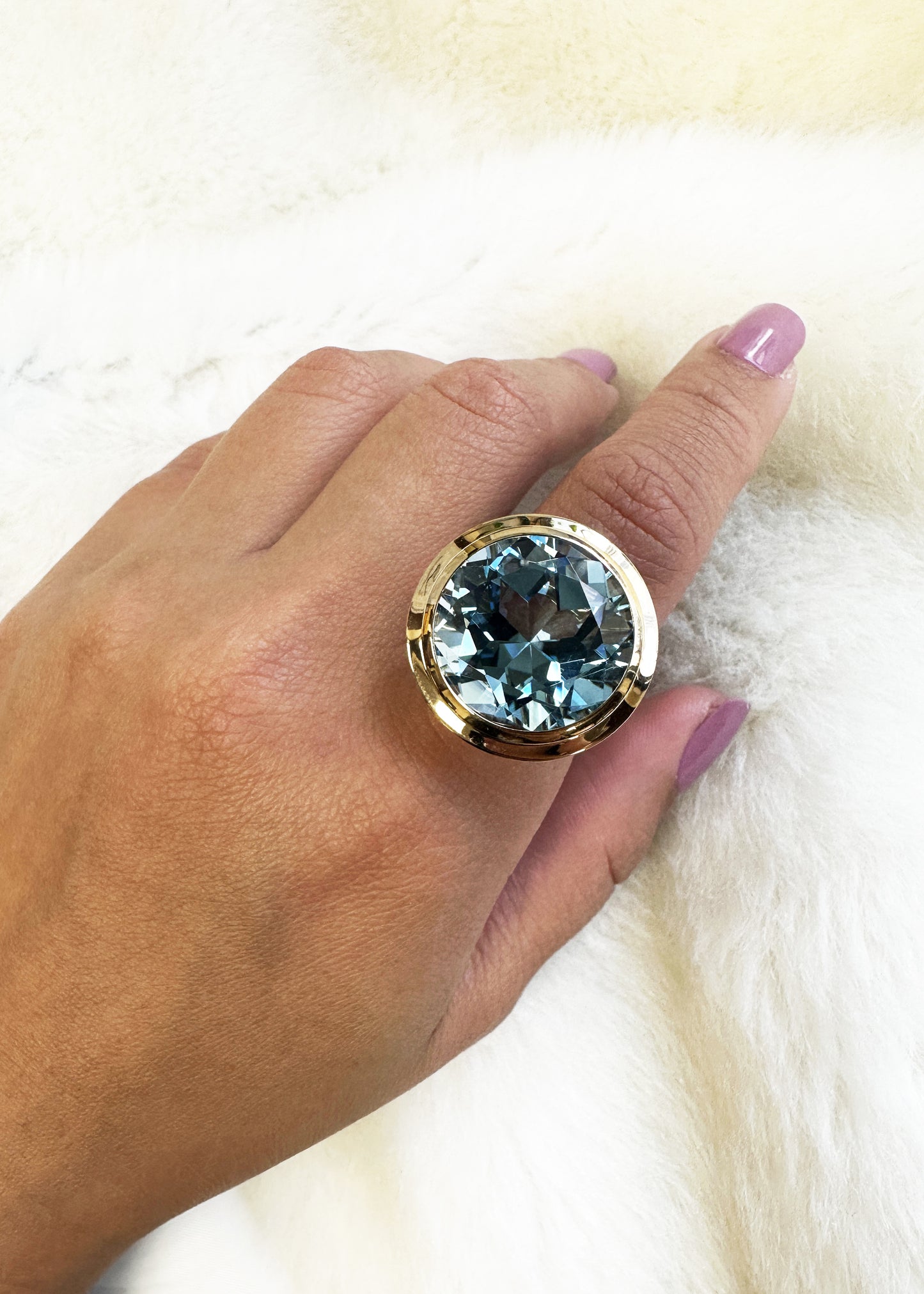 Yellow gold-Blue Topaz