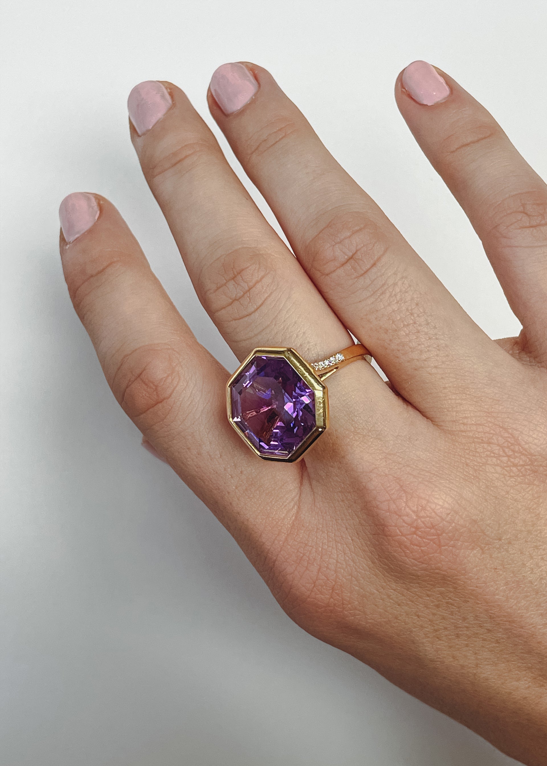 Yellow gold-Amethyst