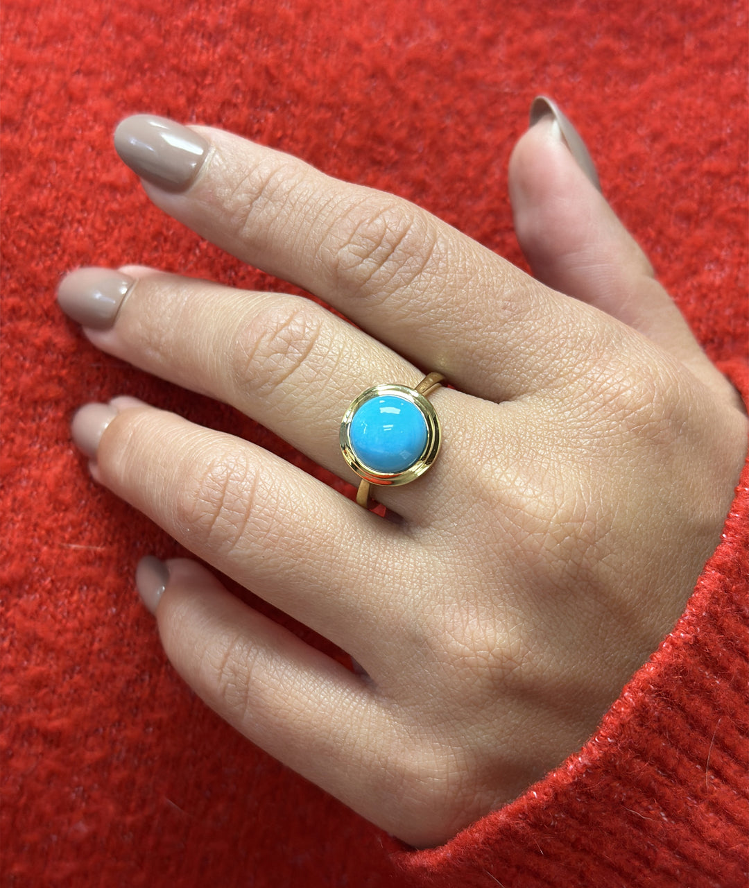 Round Cabochon Ring