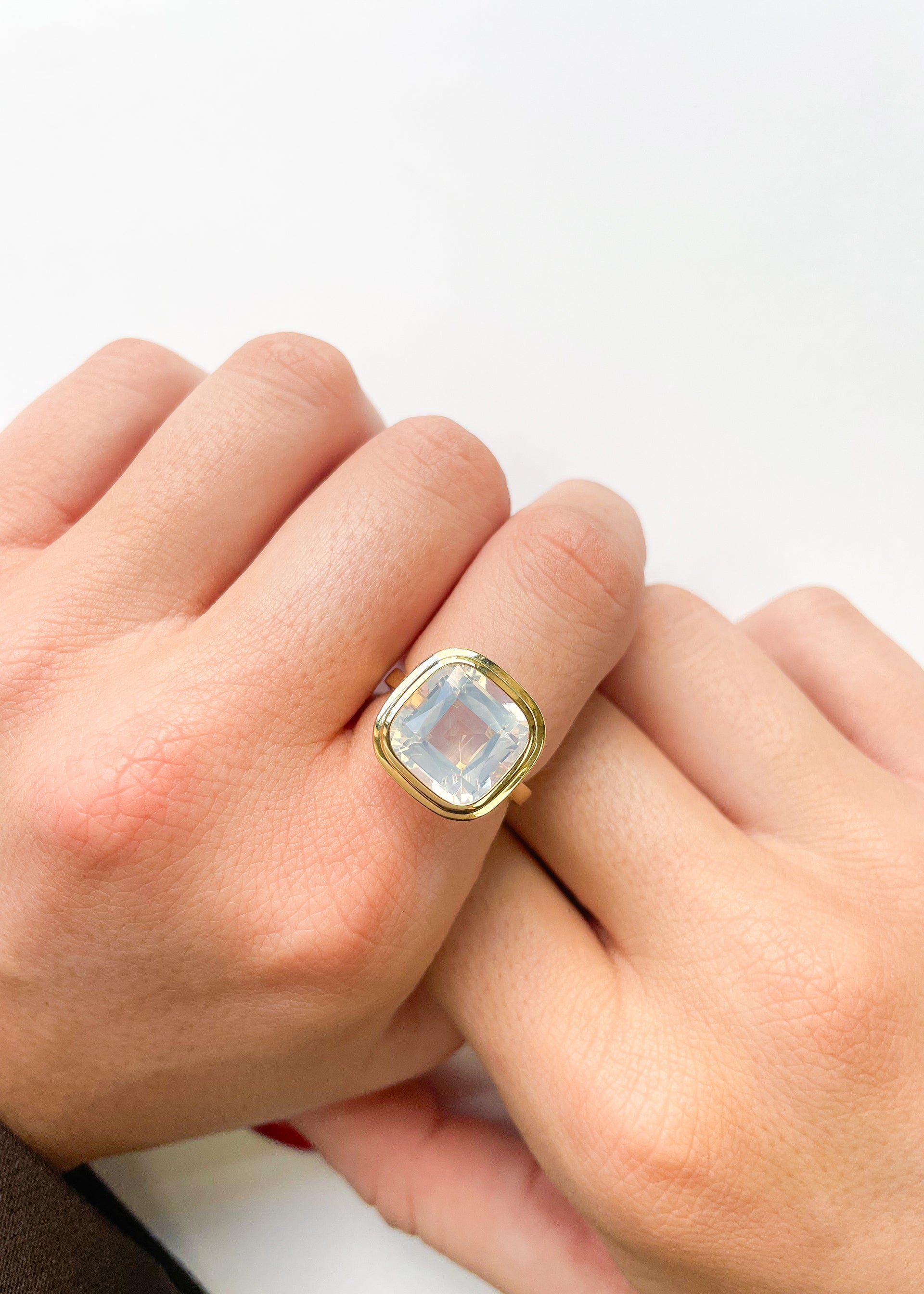 Yellow gold-Moon Quartz