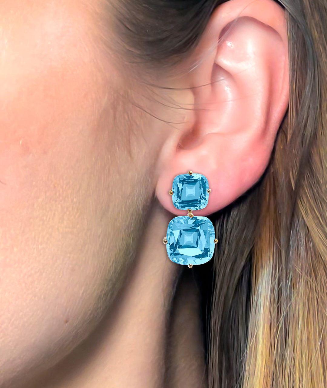 Yellow gold-Blue Topaz