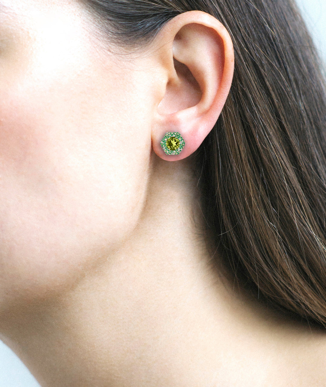 Peridot with Tsavorite & Diamond