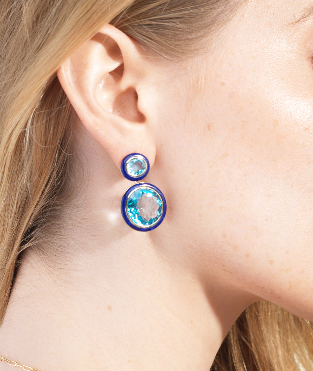 Blue Topaz with Lapis