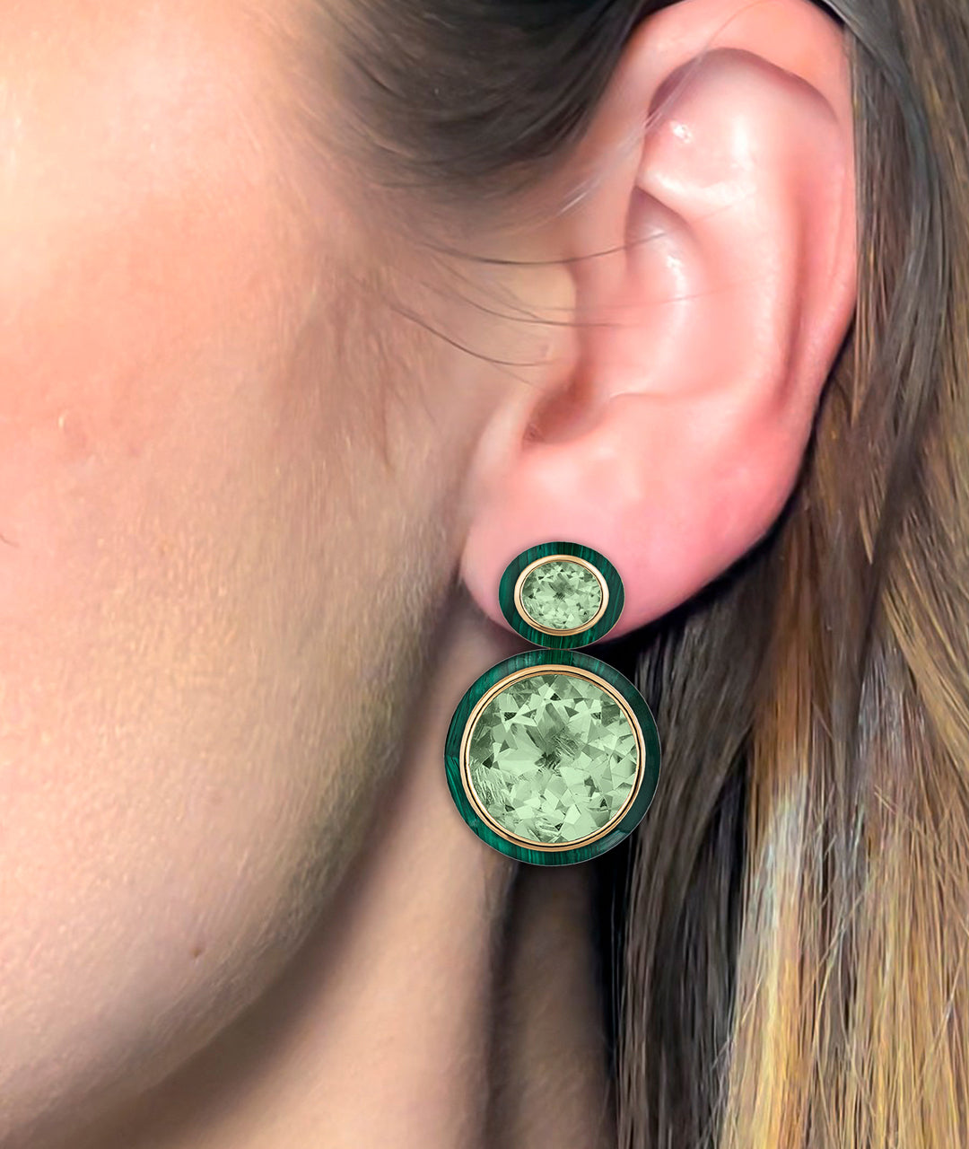 Prasiolite with Malachite