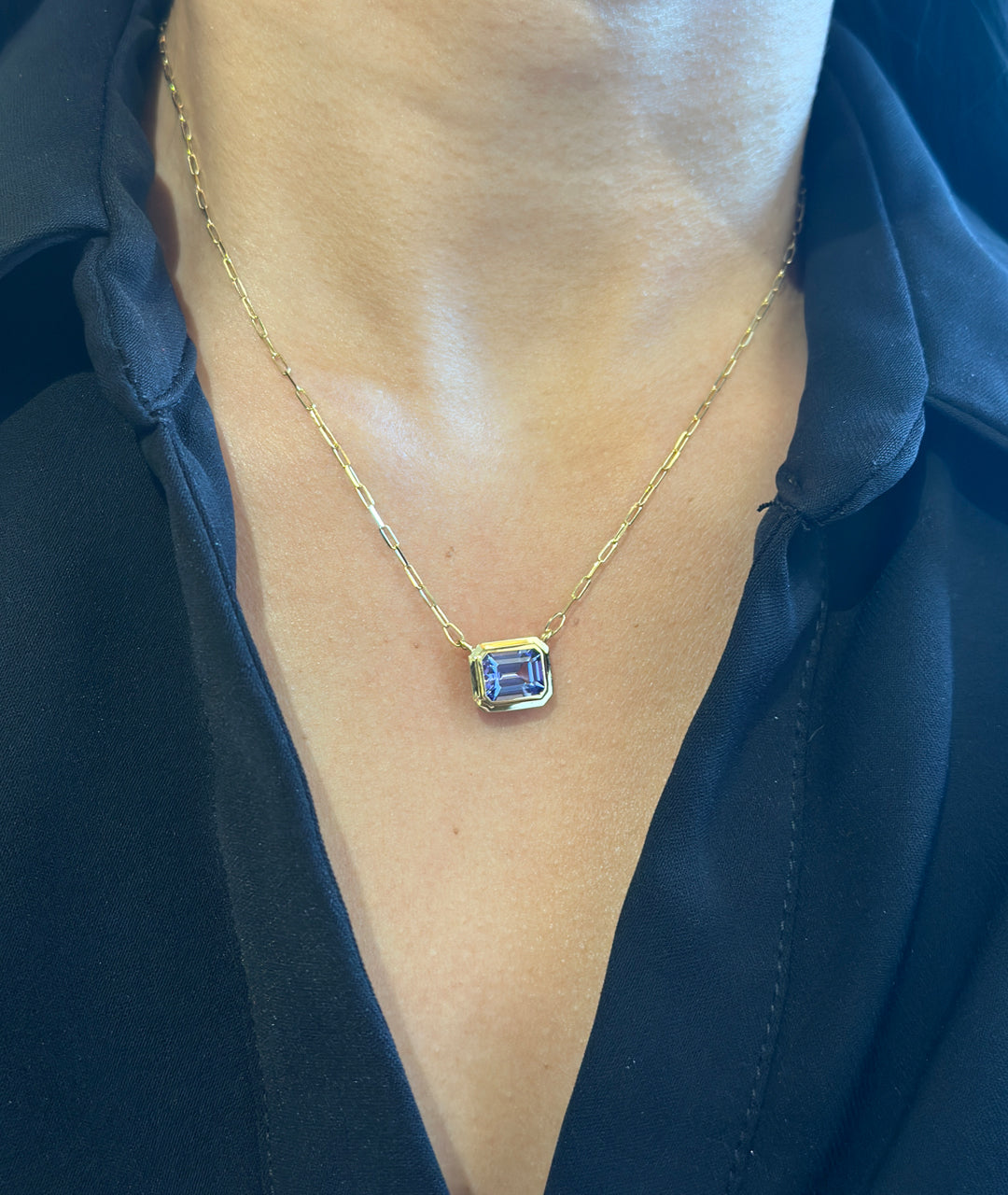 Yellow gold-Tanzanite