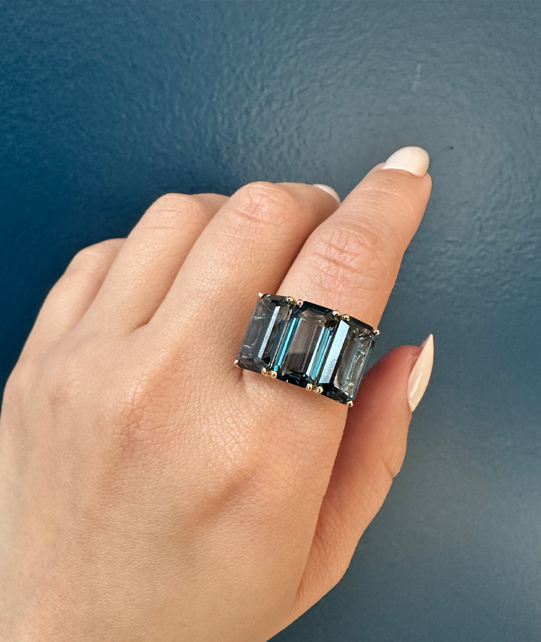 Yellow gold-London Blue Topaz