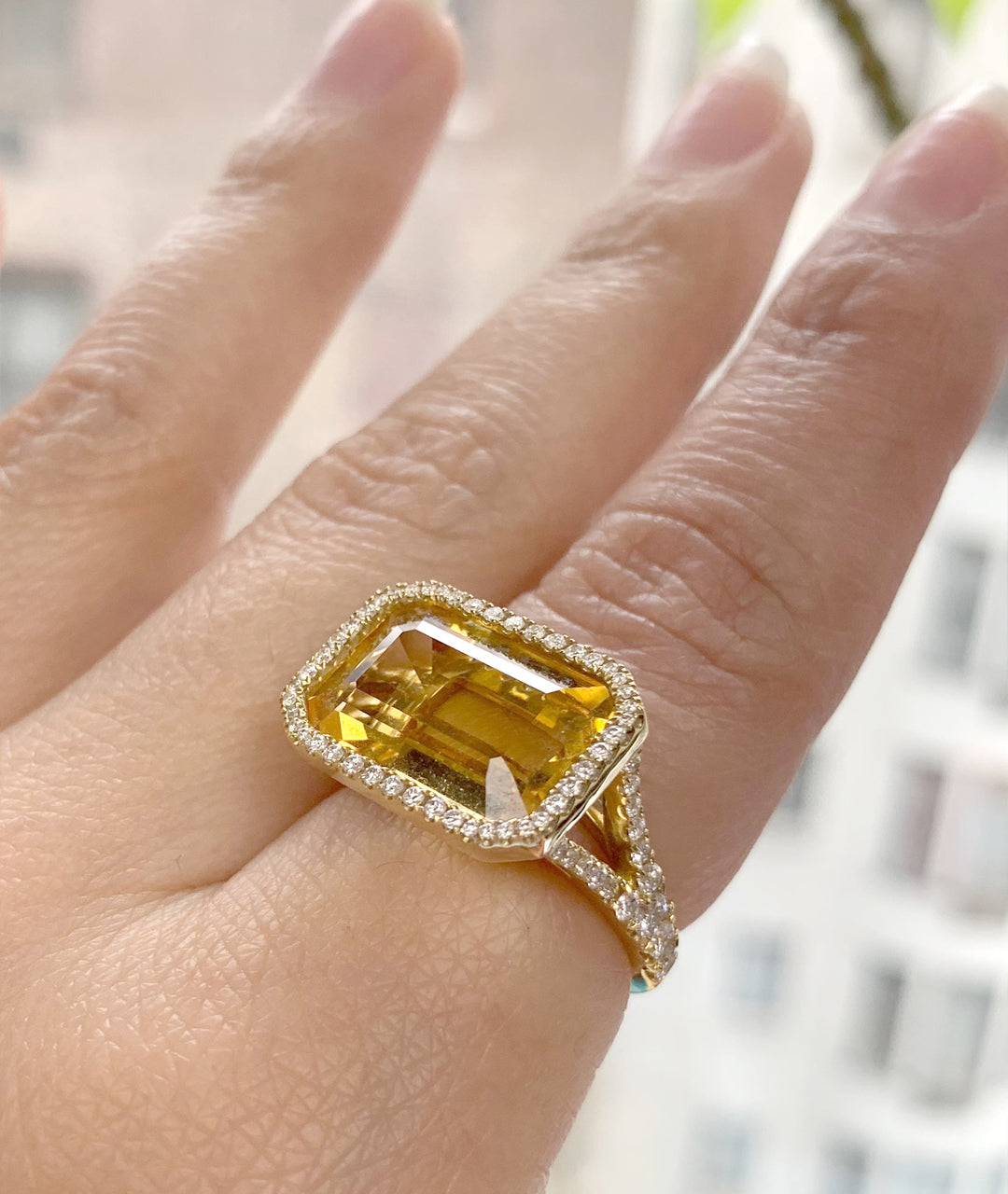 Yellow gold-Citrine