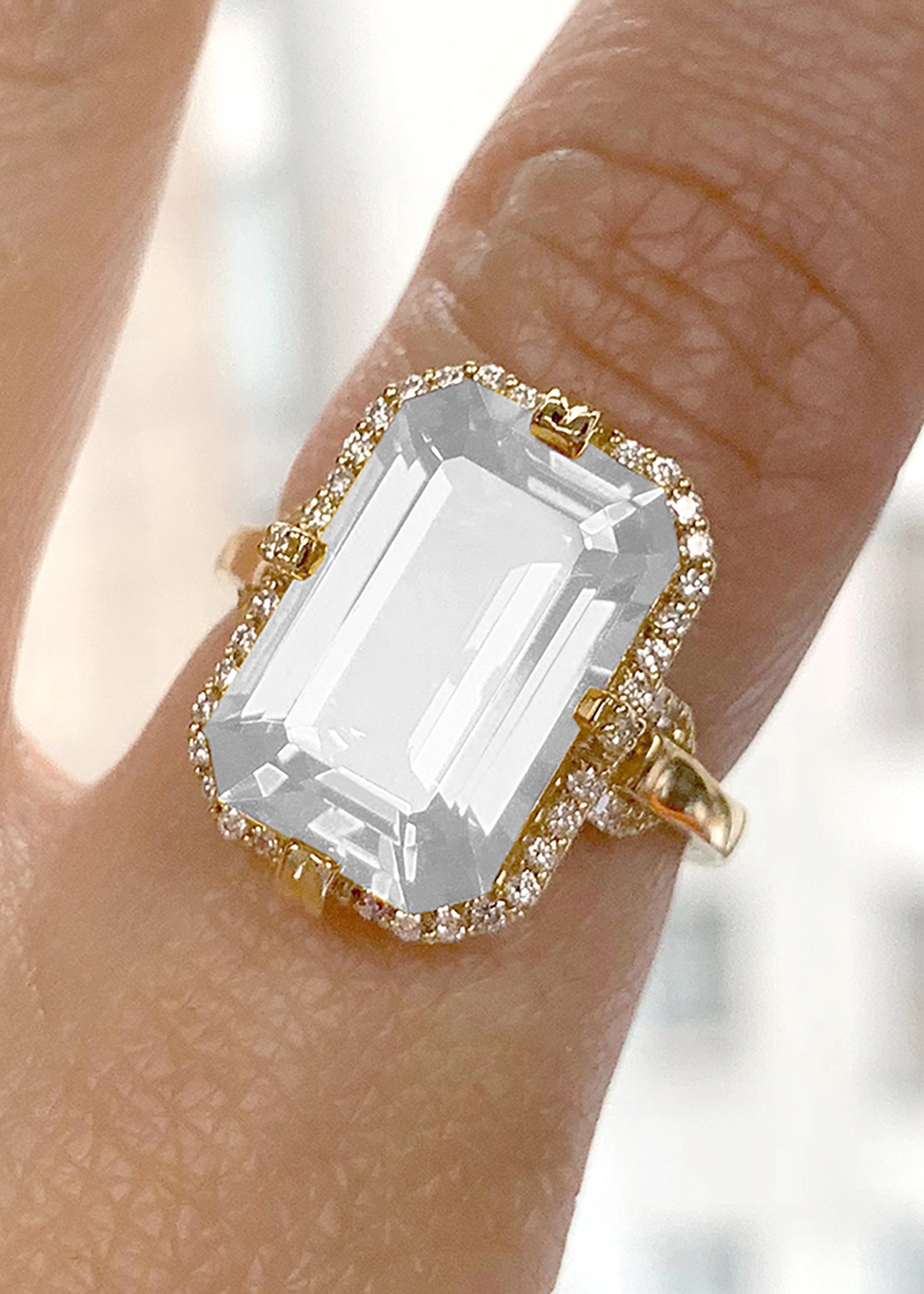 Yellow gold-Moon Quartz