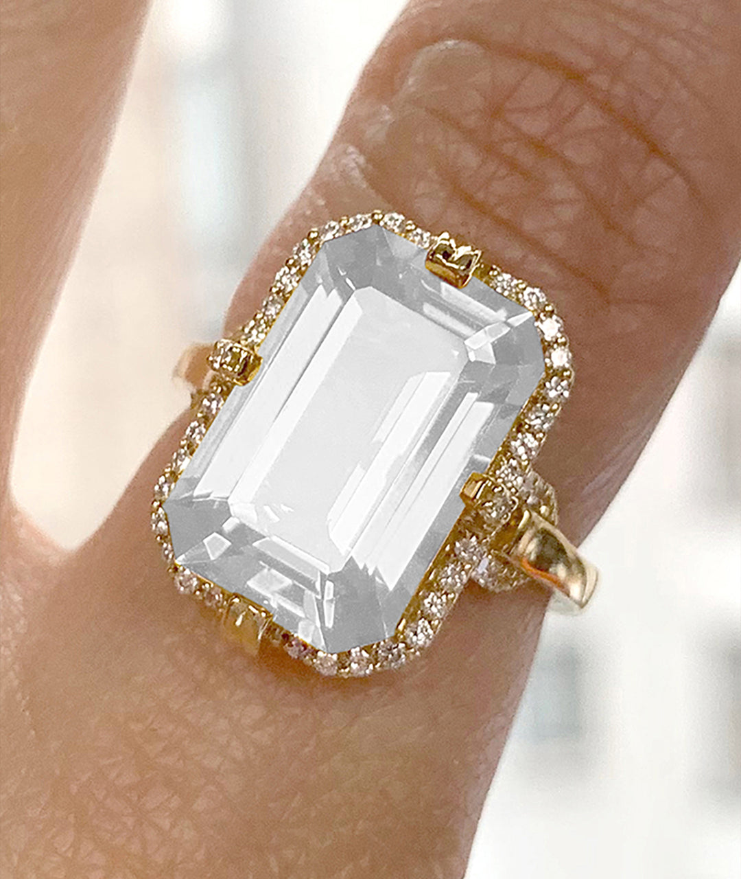 Yellow gold-Moon Quartz