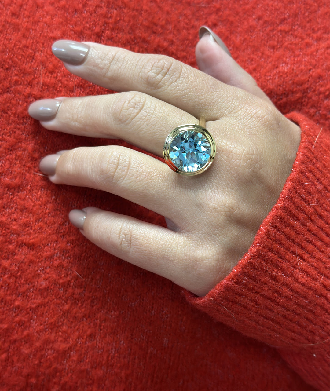 Yellow gold-Blue Topaz