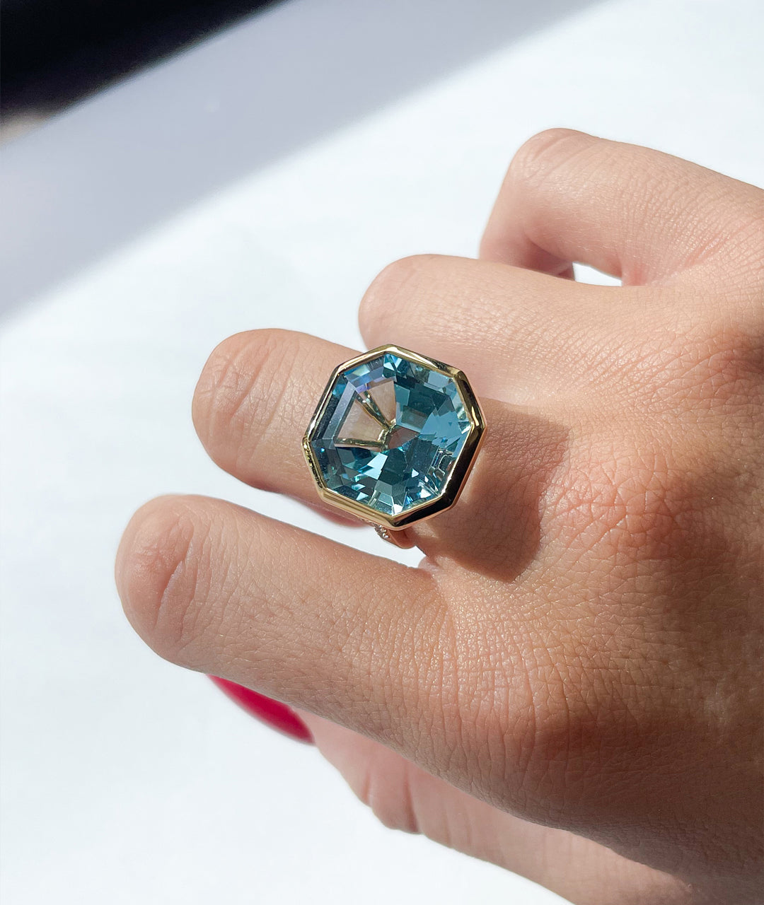 Yellow gold-Blue Topaz