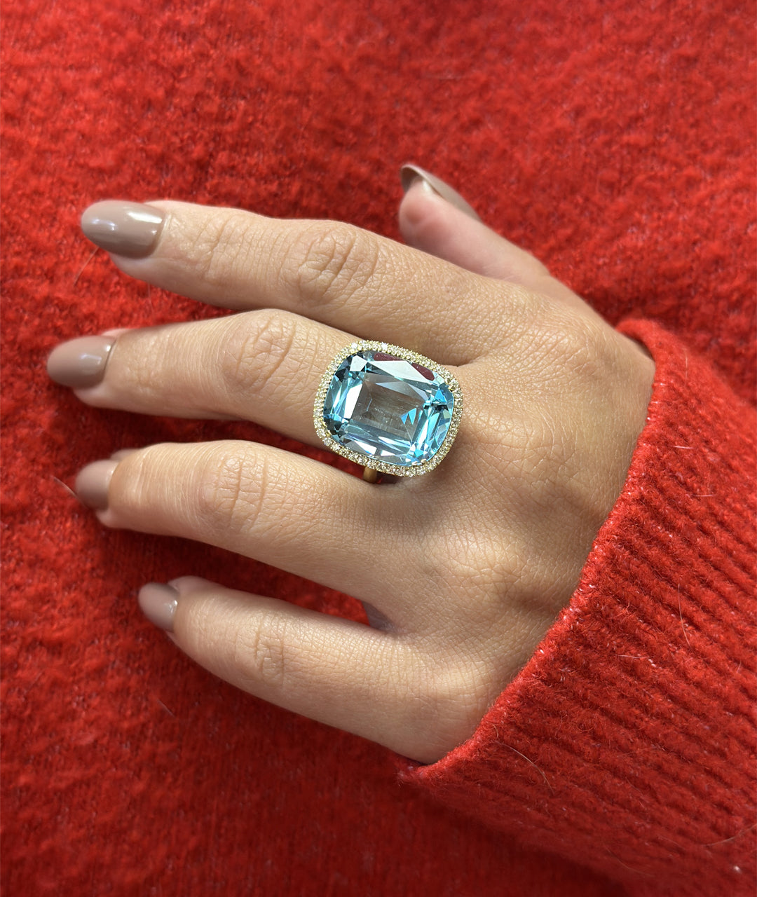 Yellow gold-Blue Topaz