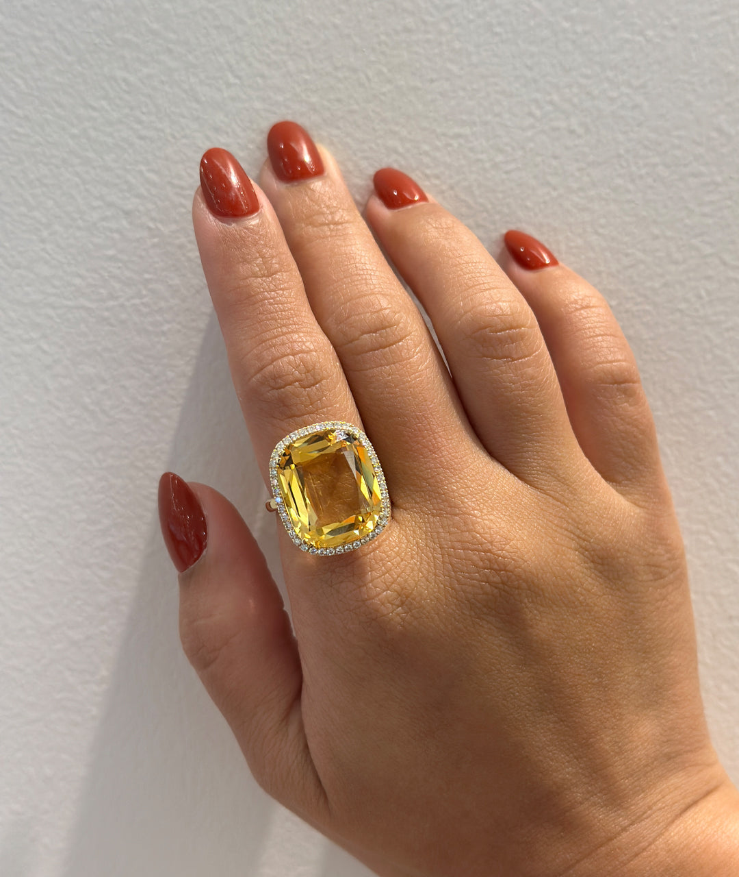 Yellow gold-Citrine