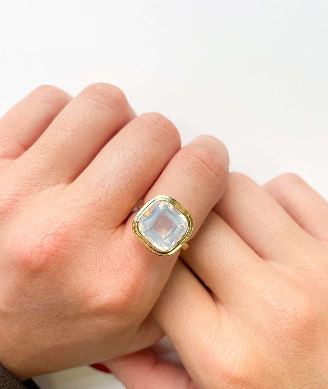 Yellow gold-Moon Quartz