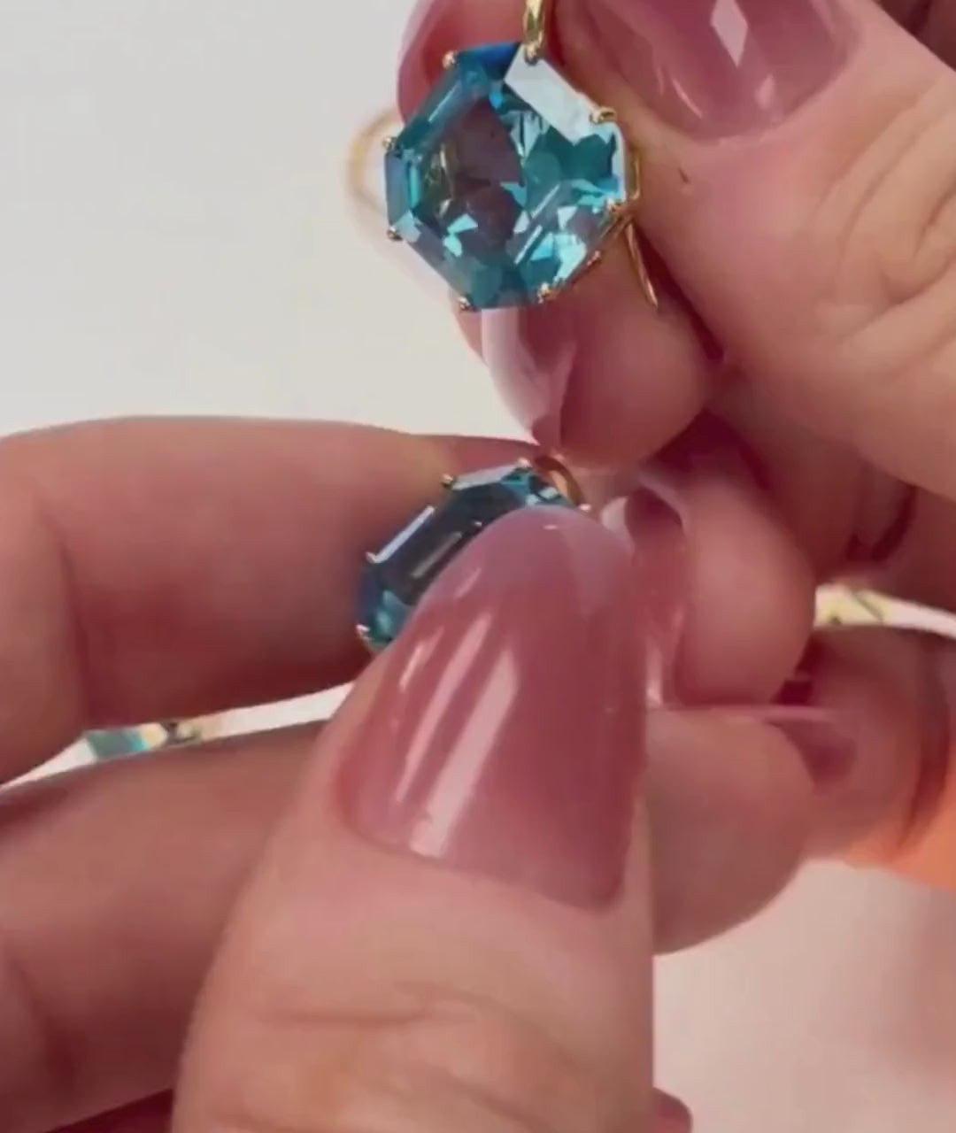 Yellow gold-London Blue Topaz