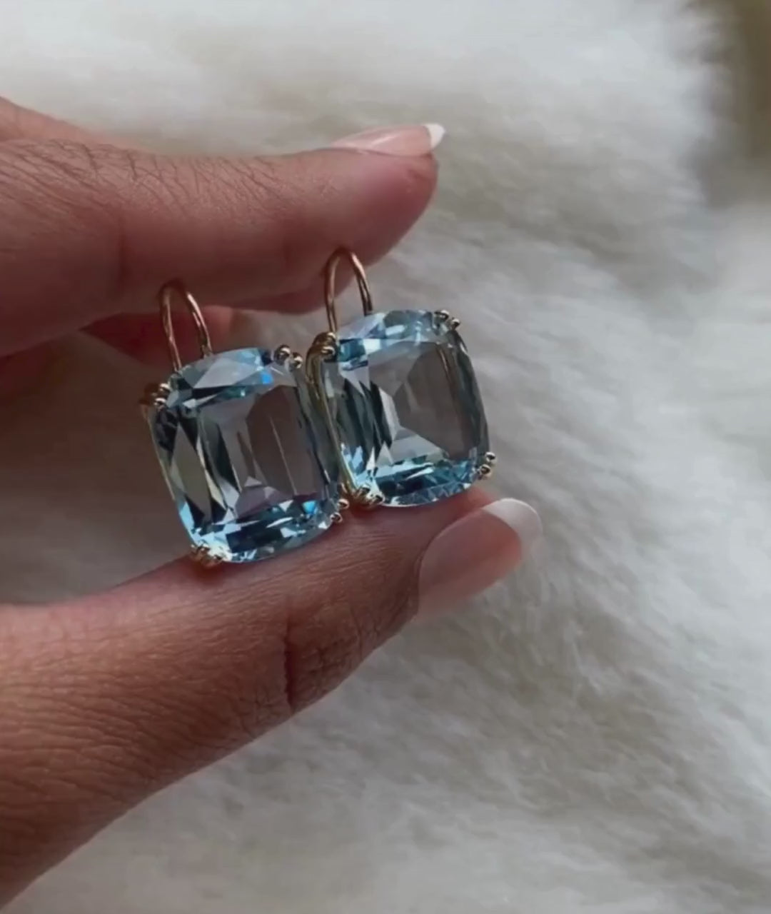 Yellow gold-Blue Topaz