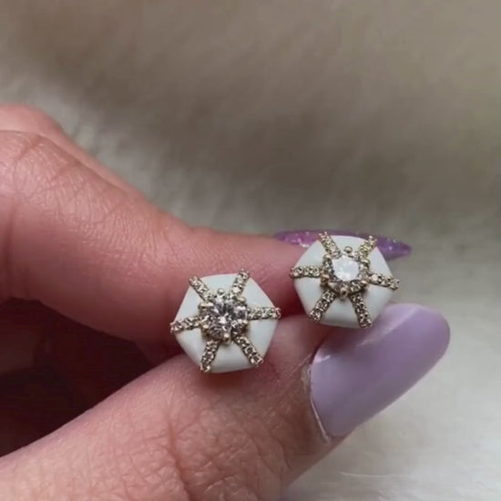 Yellow gold-Diamond with White Enamel